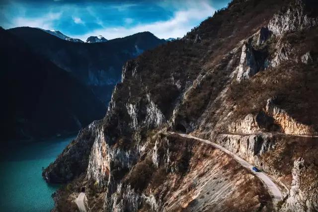 捷豹f-pace3.0t保时捷macans,2022款捷豹f-pace焕新而至