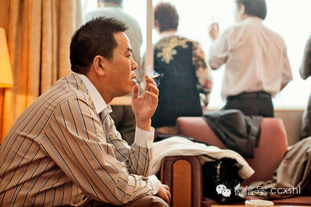 新娘婚礼跟拍照片,婚礼跟拍一般出多少张照片