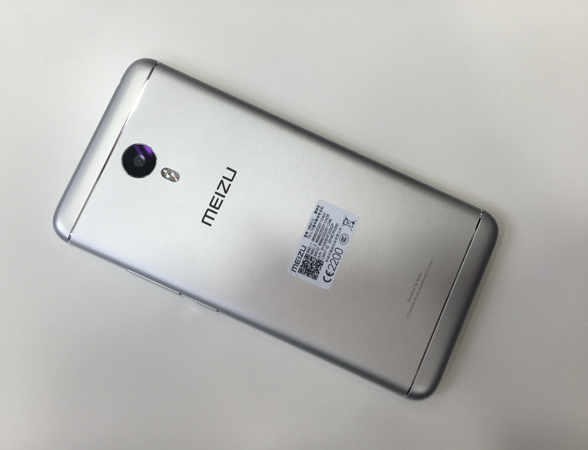 魅蓝note3评测视频,旗舰工艺的魅蓝note3