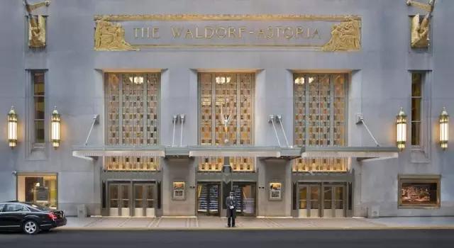 一开始我也不懂，为什么名人都爱住这些老酒店，直到...