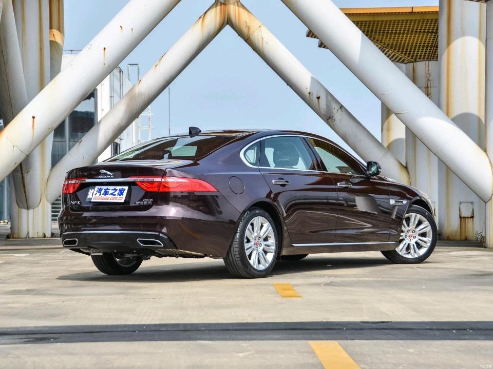 奔驰c180l1.6t发动机,奔驰c180l动力与a级动力比较