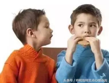孩子12种行为情绪背后的心理分析,15种表情背后的心理分析