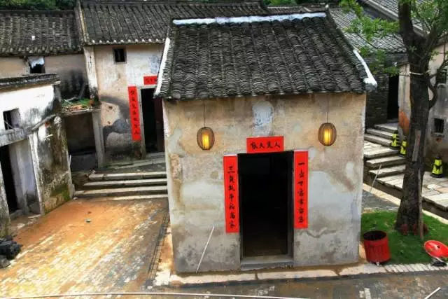 最成功的文旅小镇,只一眼就让你爱上一座城市