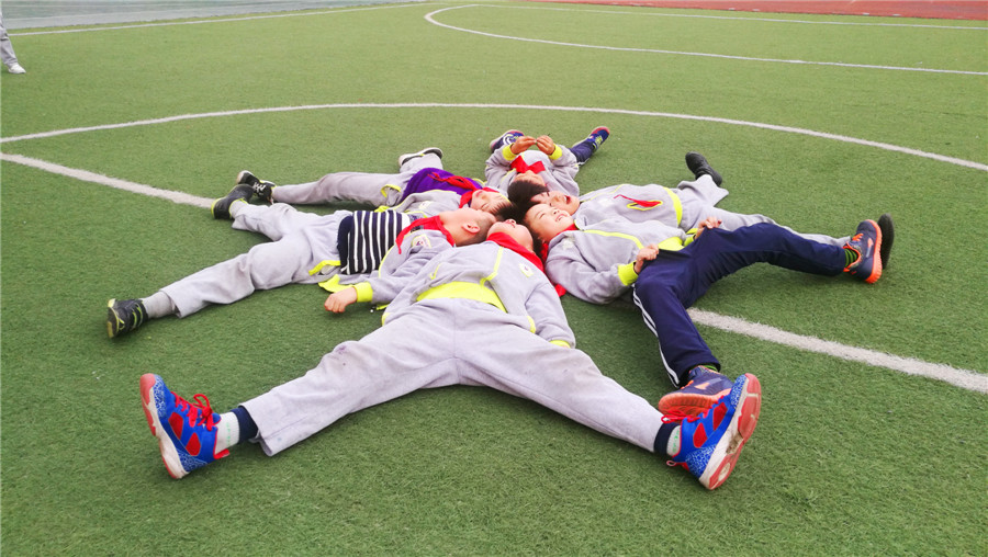 从三件班级小事看晋阳小学如何在新时*开代**展“润物式”德教