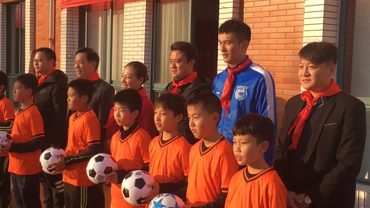 洛阳足球运动员肖智,洛阳籍足球运动员肖智