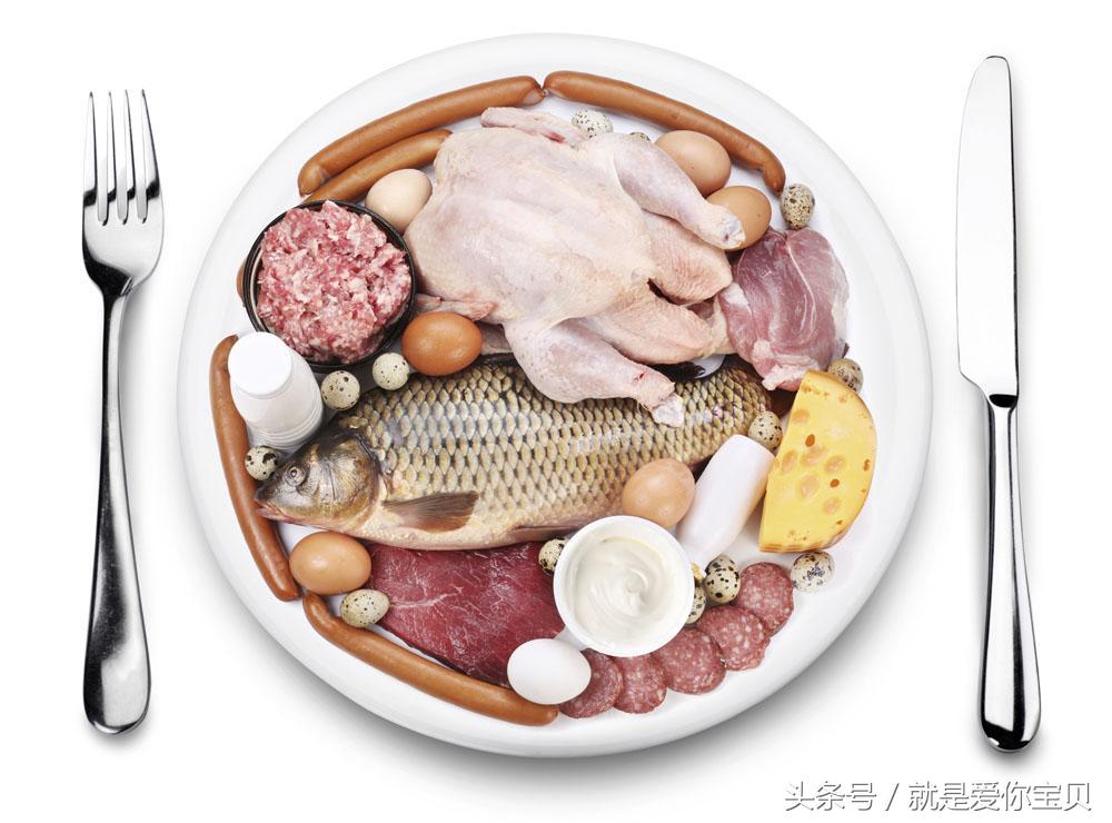 宝宝加辅食过早的危害,过晚添加辅食