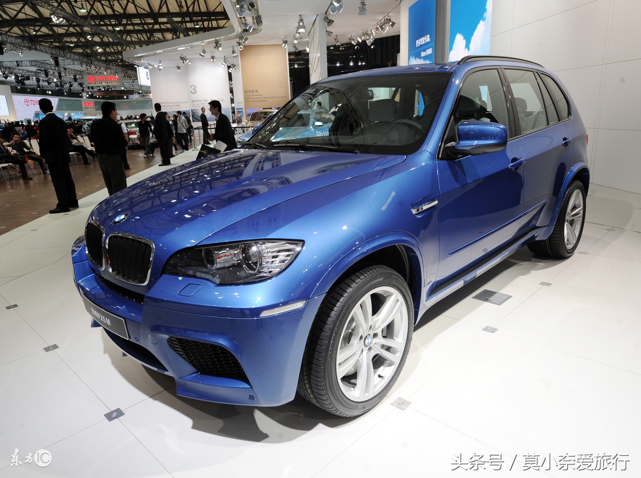 奥迪q7奔驰gle宝马x5沃尔沃xc90,2011年奥迪q7对比2012年宝马x5