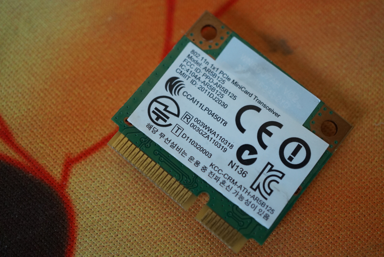 小试菜刀，用米家螺丝刀给笔记本换网卡