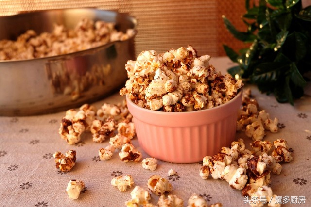 怎样能把玉米粒炒成玉米花,几颗玉米粒就能爆一大锅爆米花