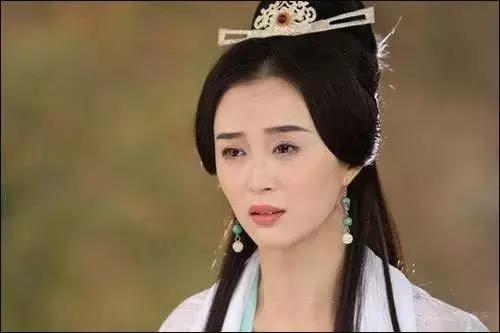 又双叒叕翻拍了!两位新晋小鲜肉你更看好谁?