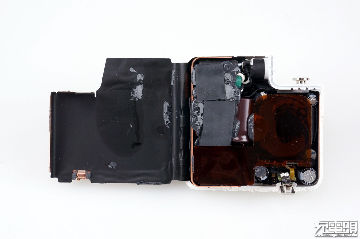 有没有仿的很真的苹果充电器,贫穷限制了我的想象力动画