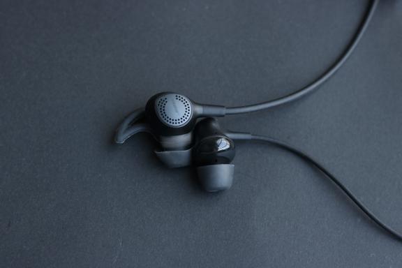 谁才是最强无线耳机,bose蓝牙耳机排行榜第一名