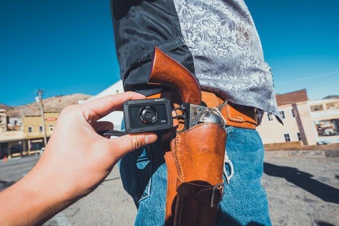 鍐呭崕杈惧窞鑻辨枃姝屾洸,鍐呭崕杈惧窞鐨勬瓕