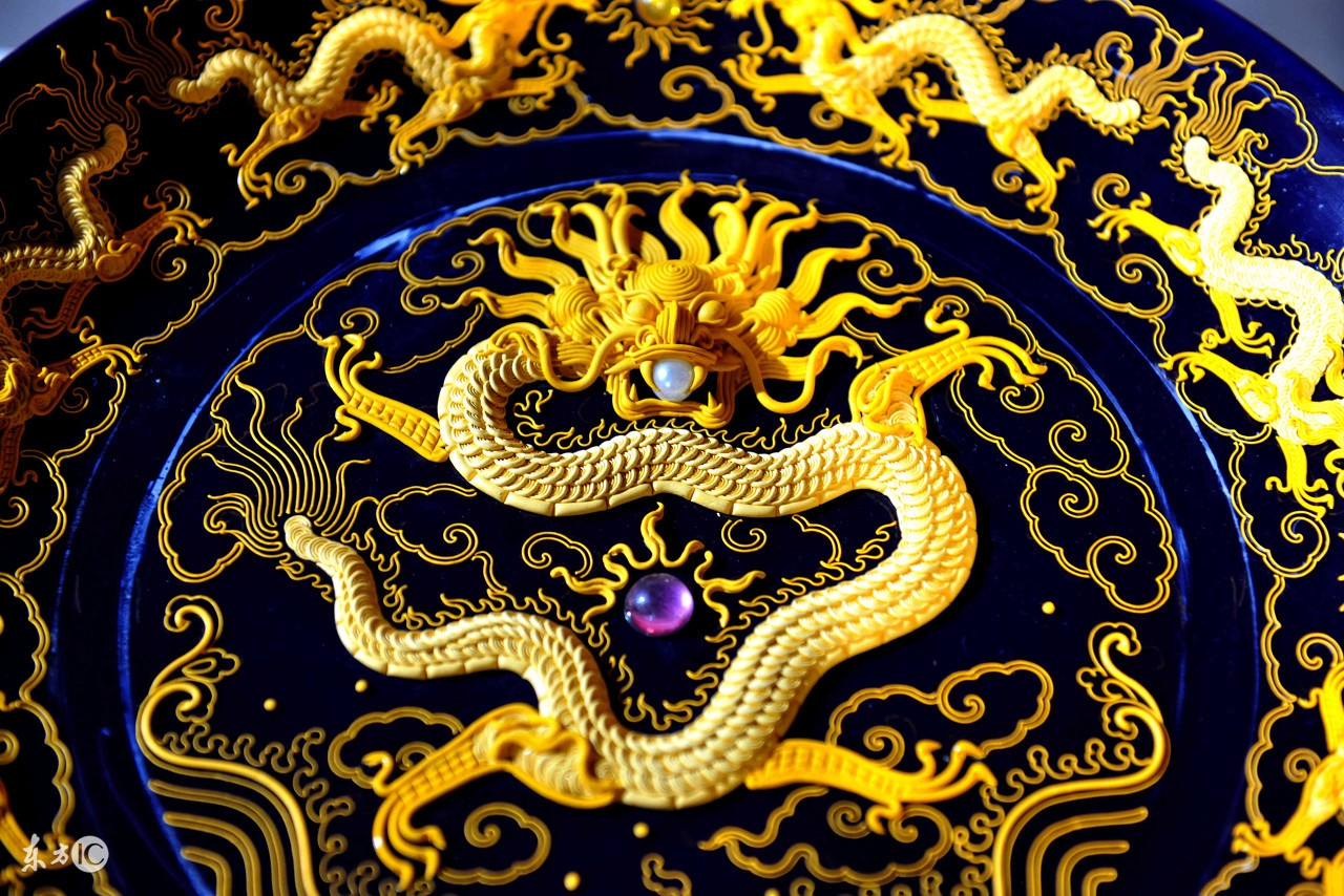 属龙女的性格优缺点,属龙人的优缺点