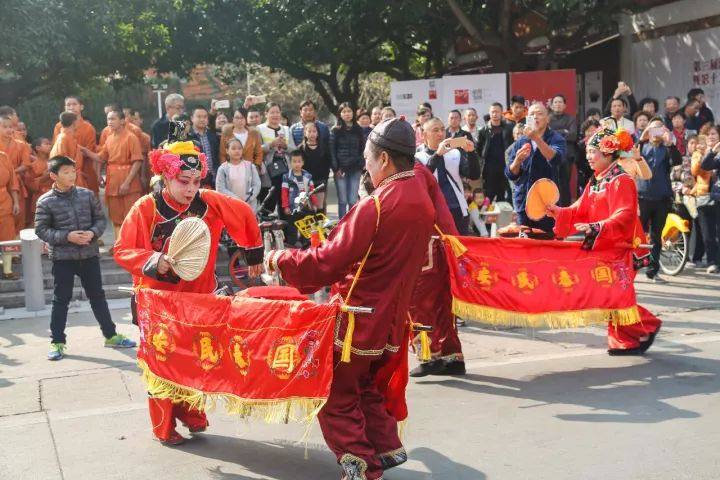 登封嵩山少林寺女生表演,少林武术美少女