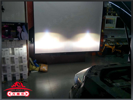 长安cs75亚克力幻彩氛围灯,哈密长安cs75灯光改装