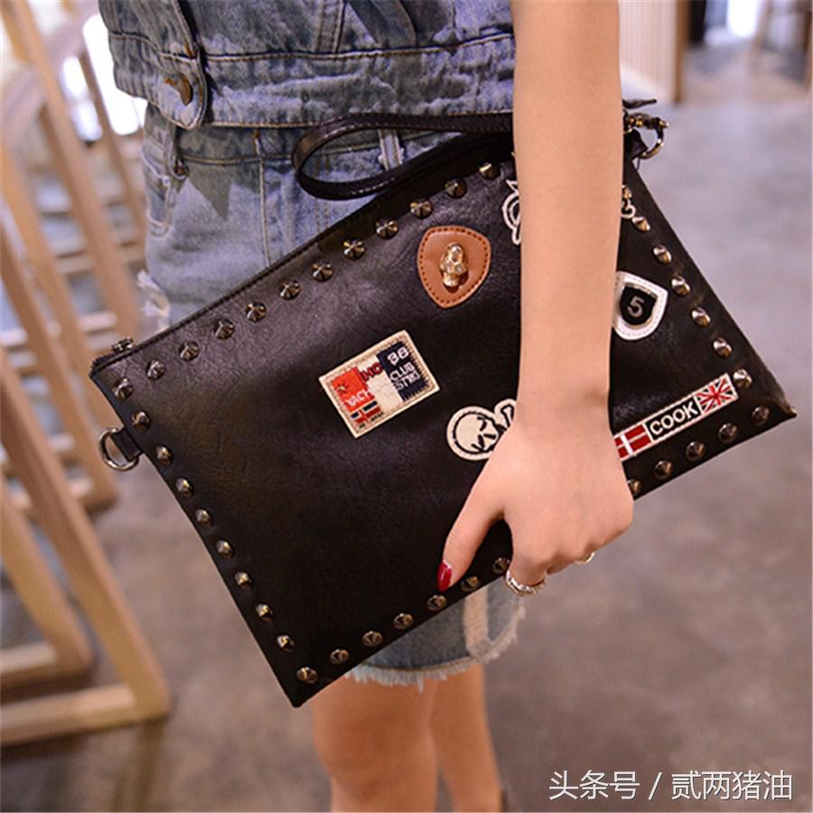 新年除了买新衣服之外，包包也不能缺少！想省钱当然选择逛淘宝啦