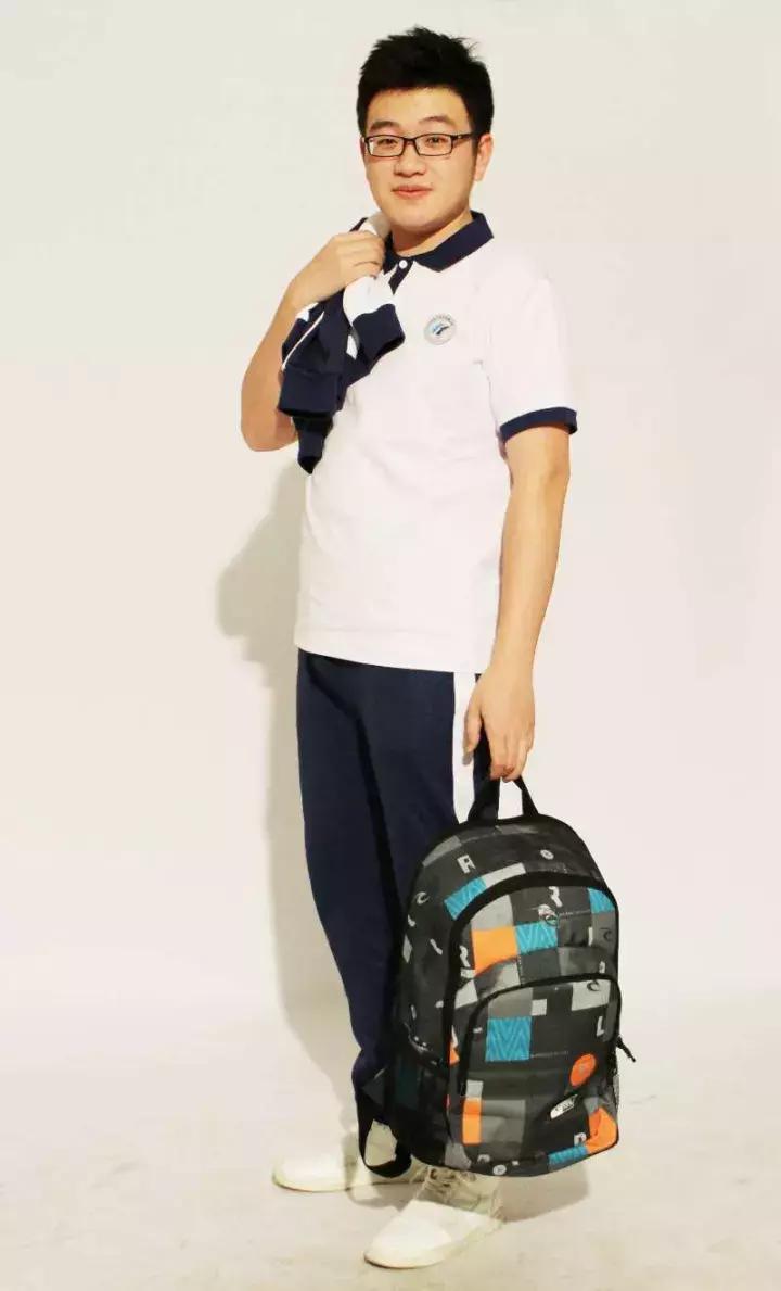 各个学校校服款式,今年学校最流行的校服