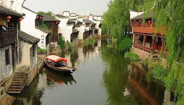 鏈堟渤鍙ら晣,娓哥帺鏈堟渤鍙ら晣