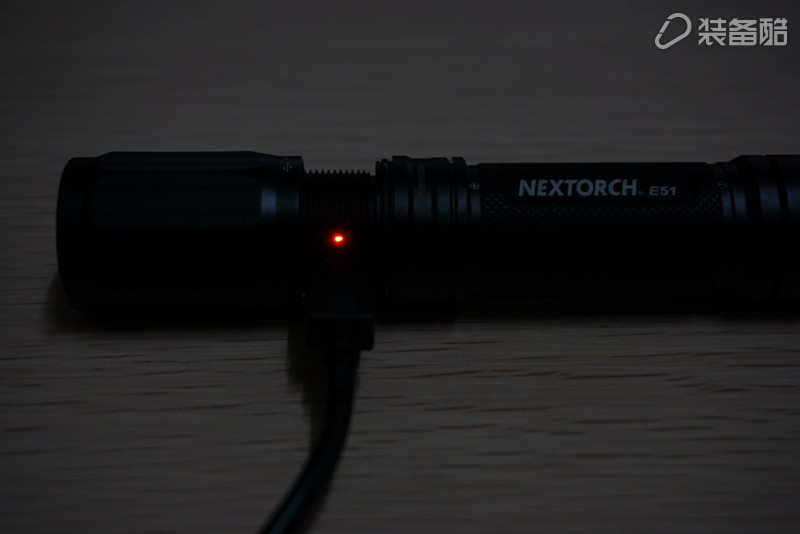 贴小招贴的，我来给你们暴暴光，不讲究