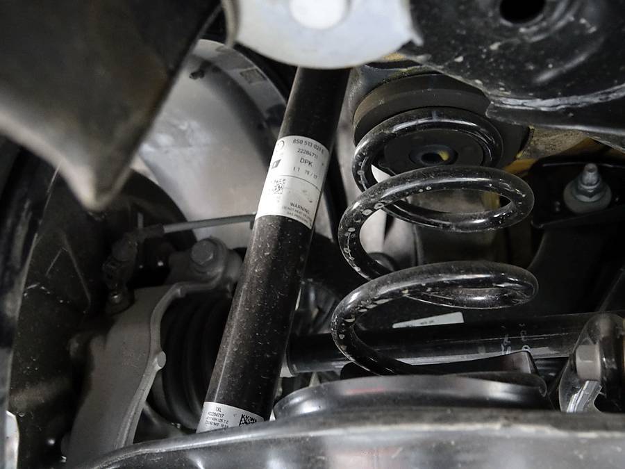 奥迪小跑车ttrs,奥迪tt迷你小轿跑