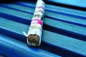 “我就想让他疼，折磨他”……他用木棒打死患癌的亲爹｜然而背后隐情让人叹息