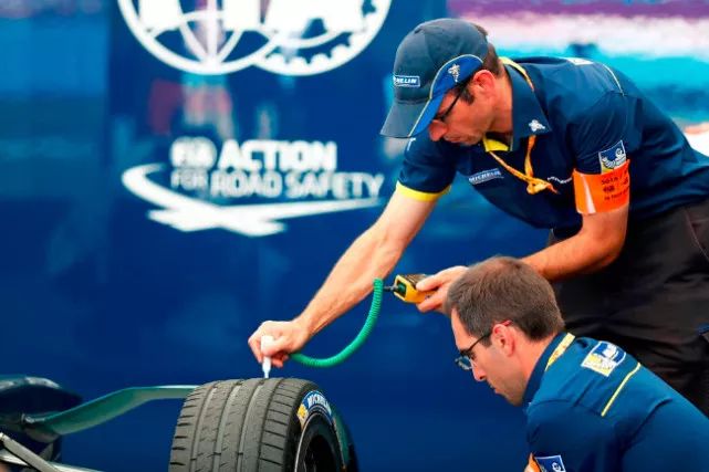 禹唐WEEKLY｜俄罗斯世界杯招商情况堪忧！曝耐克延长中超赞助合同！