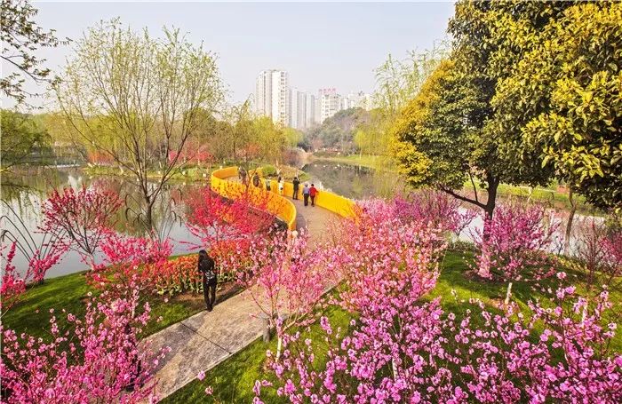 奋战100天向年度目标冲刺,奋战二十天坚决完成建设任务