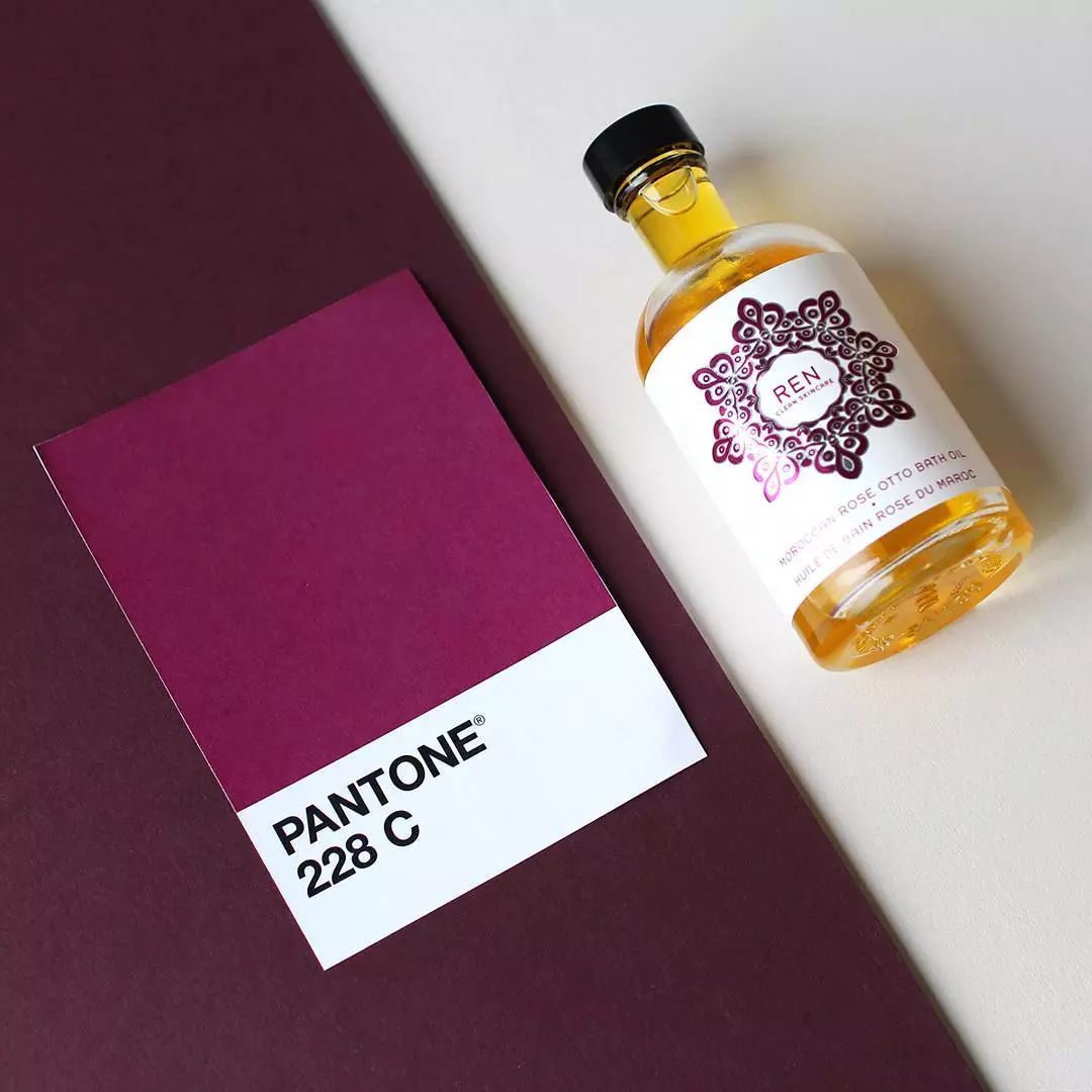 不做“白屑公举”！10款专业级水疗护理的沐浴油，拯救冬季尴尬！