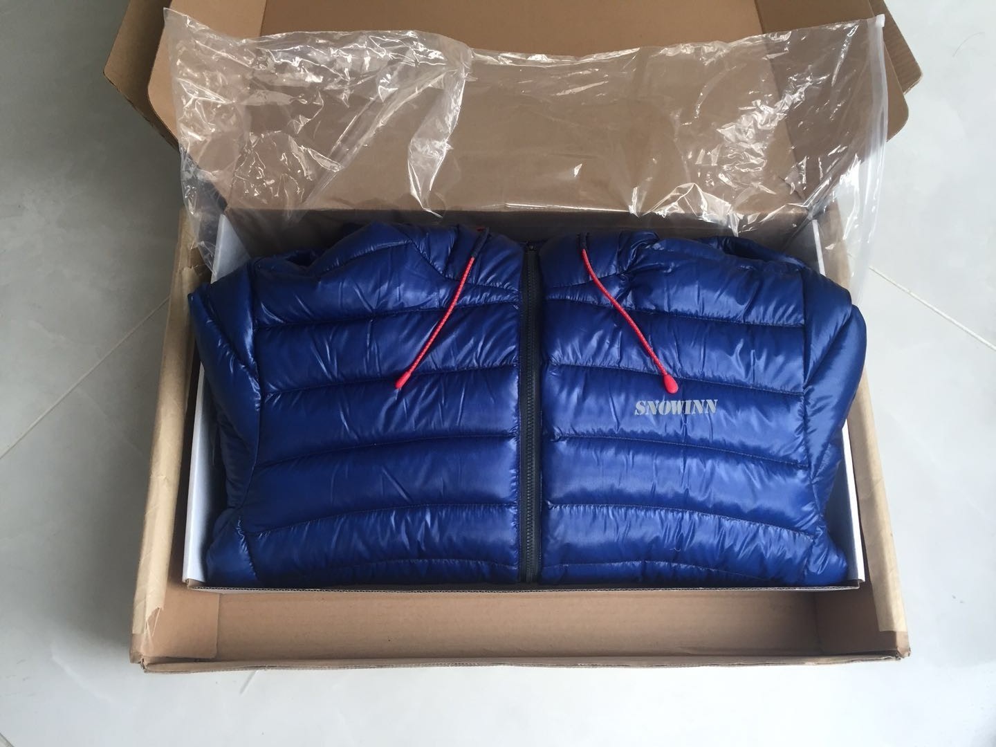 大漠排骨羽绒服,大漠户外定制羽绒服