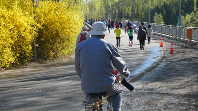 索尼微单a6300是全画幅吗,索尼微单a6300如何连接手机