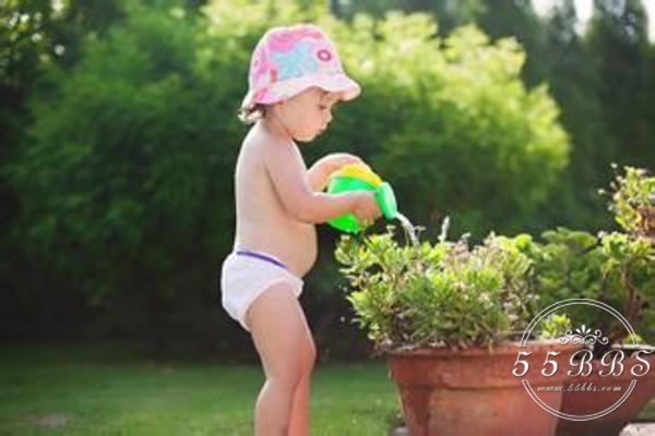 告别穿尿不湿阶段,宝宝告别尿不湿技巧