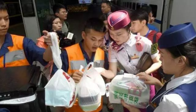 即日起乘火车有优惠吗,车票积分可以兑换哪一些的车次