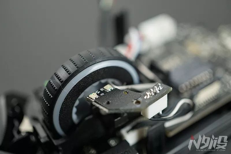 雷蛇那伽梵蛇进化版拆解,razer那伽梵蛇v2专业版