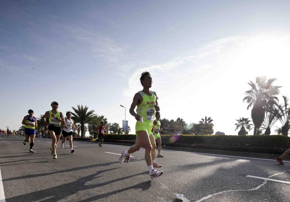 肠胃不好适合跑步吗,肠胃不好在什么时间练跑步