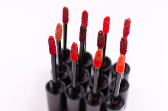 最新大牌秋冬唇釉推荐,不到30块好物推荐