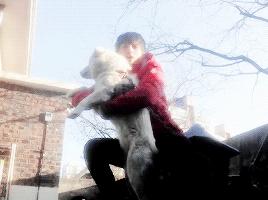 听说你爱豆行程结束后第一件事，就是赶回家见ta！