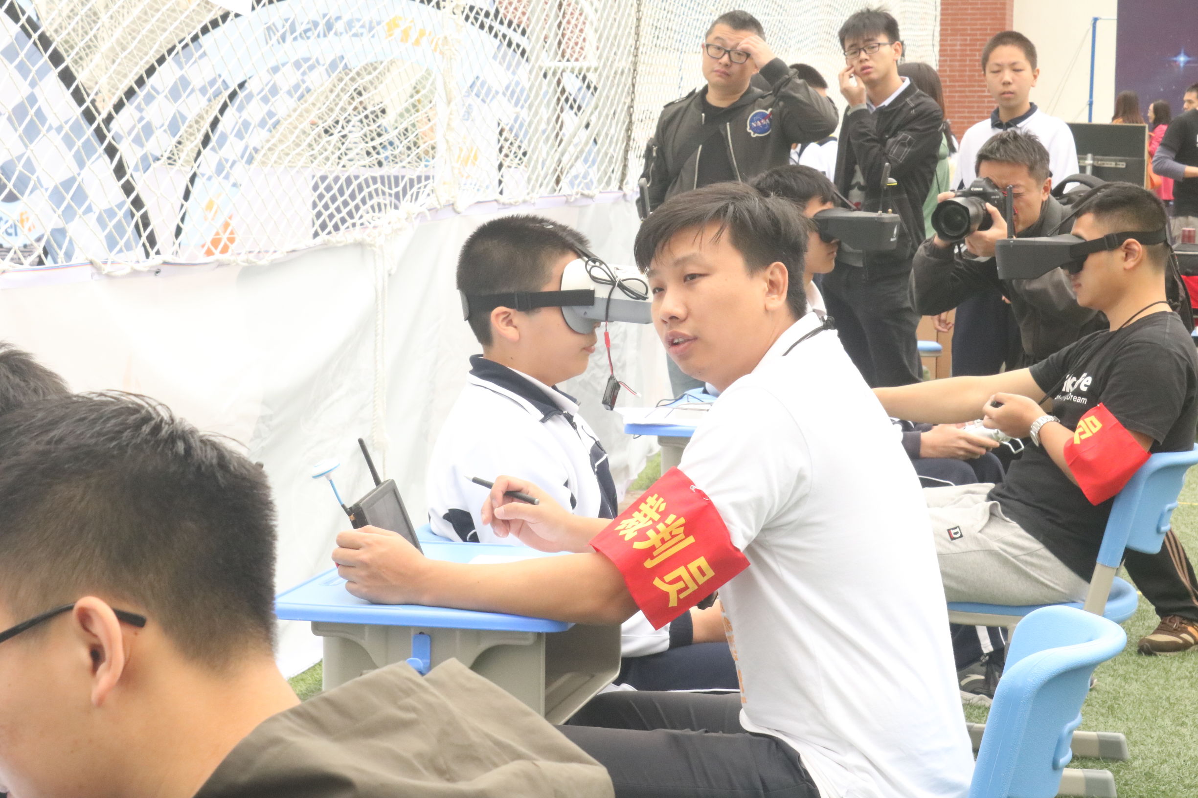 深圳青少年无人机大赛,无人机科技节表演