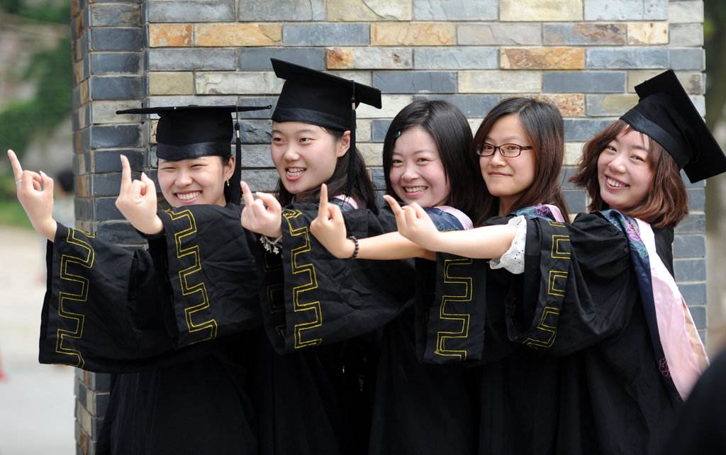 刚毕业月入3000,刚毕业3000块的工资值得拼命吗