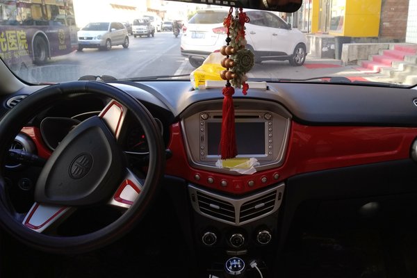 单亲妈妈买车真实感受,单亲家庭买车