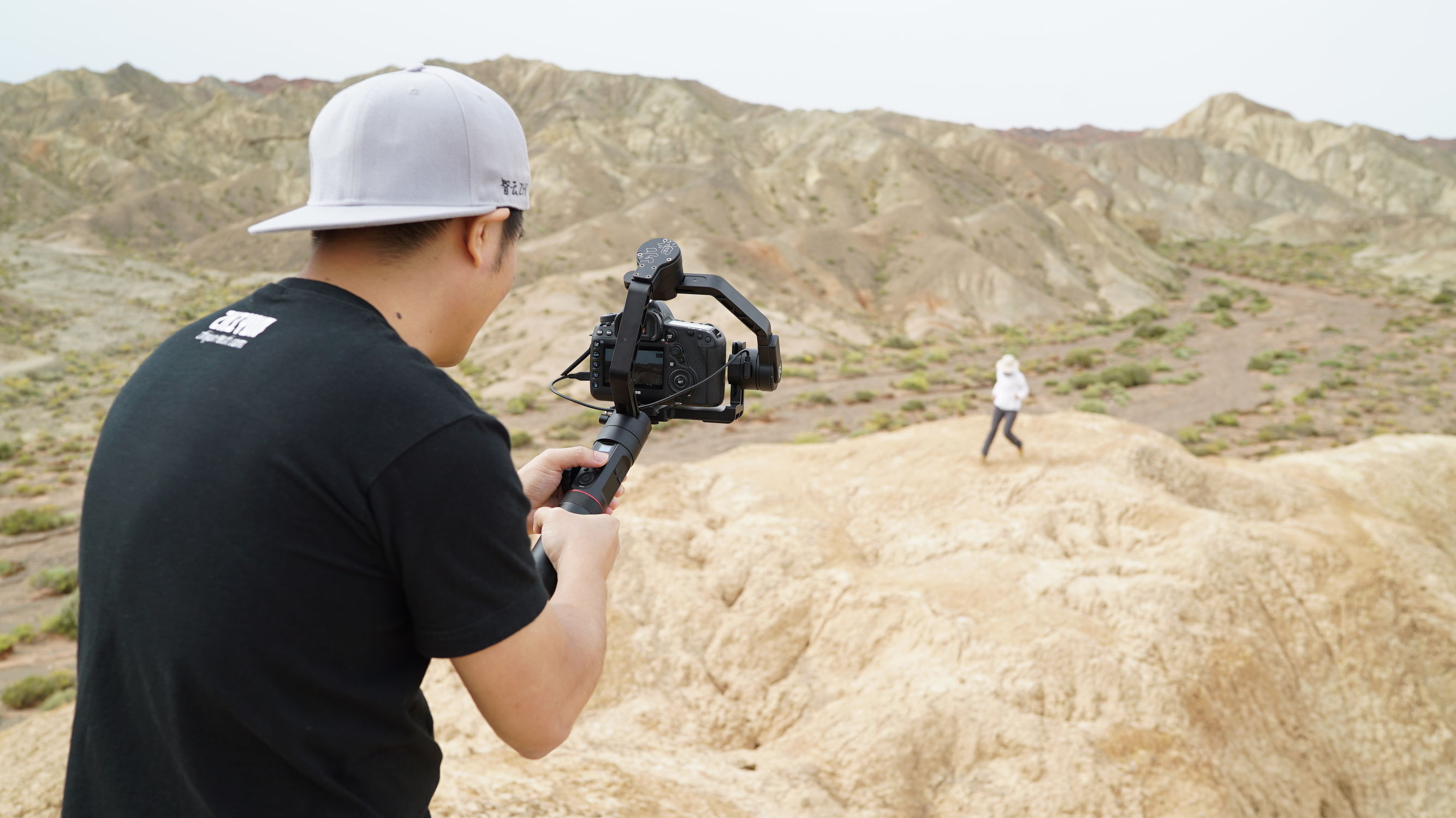 平民摄影器材推荐,穷玩摄影不烧钱的器材攻略