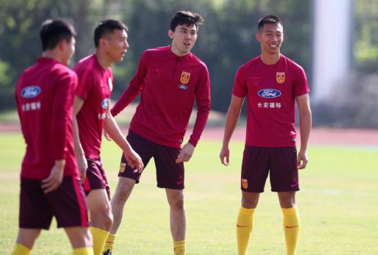 国足东亚杯比赛直播,东亚杯国足澳大利亚