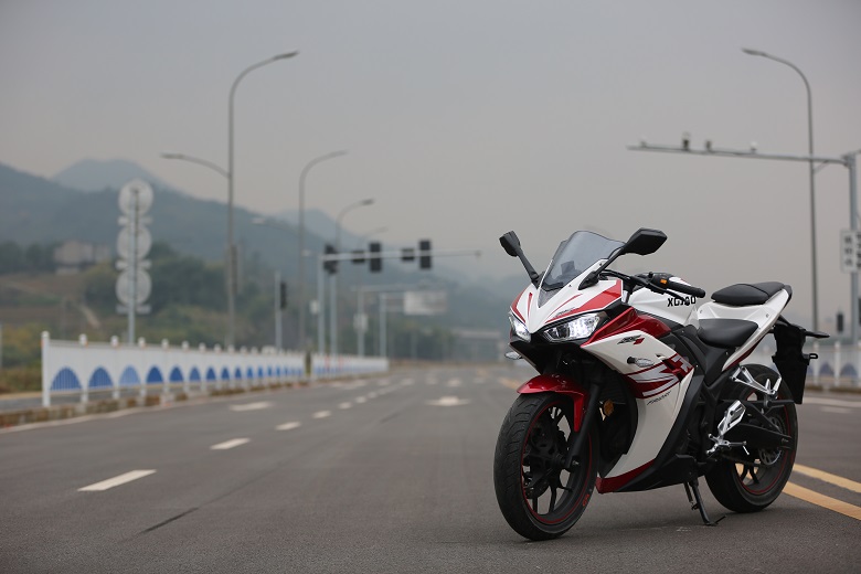 新感觉250双缸二手多少钱,新感觉双缸250摩托车推荐