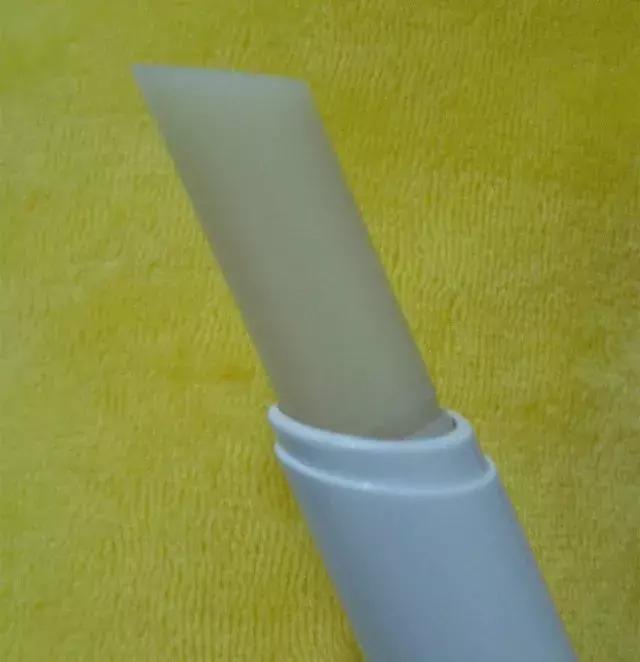 美国唇膏排行榜前十名品牌是,唇膏销量第一名