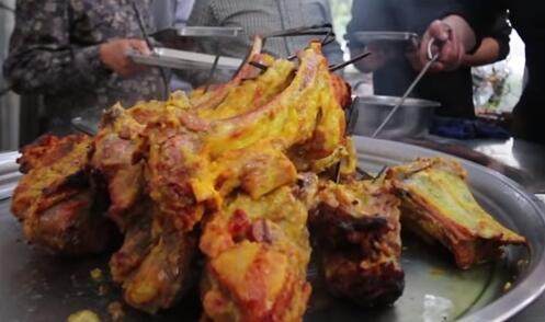 农村胖哥现场,农村胖哥熏腊肉