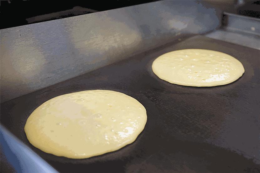 哆啦a梦穿越10万年前,哆啦a梦的铜锣烧制作方式