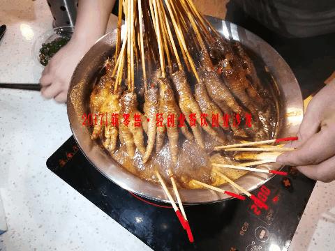 大咖分享：为什么脏乱差的传统小店将会被淘汰？