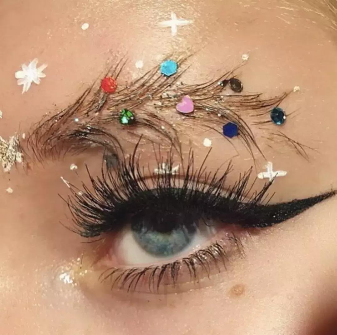 很奇特的眉毛,眉形不好怎么画眉毛