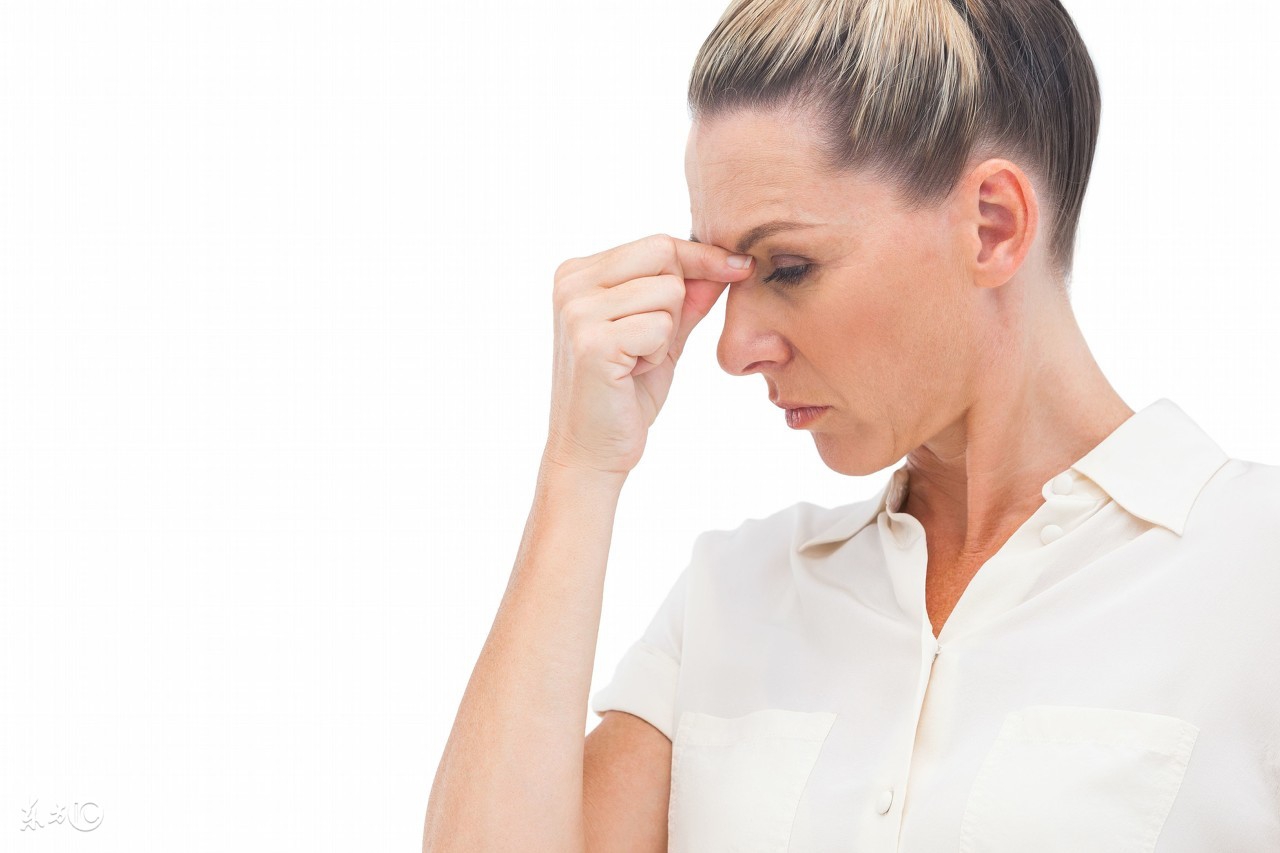 配镜知识科普,眼镜怎么选不压鼻梁