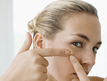 换季长痘,换季时脸上总长痘怎么办